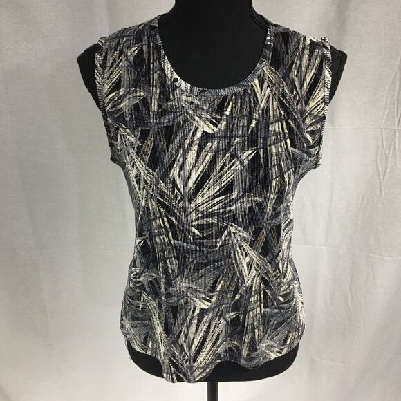 purlisse Tops - Plisse Medium black beige patterned short sleeve tank top 100% polyester…